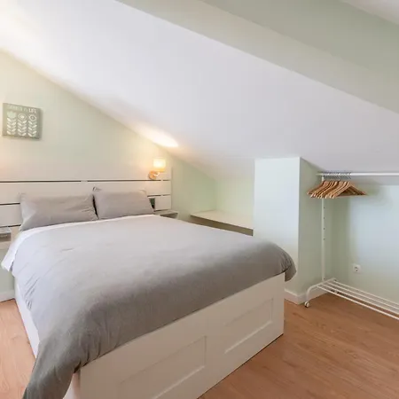 Blue Door Algarve - *