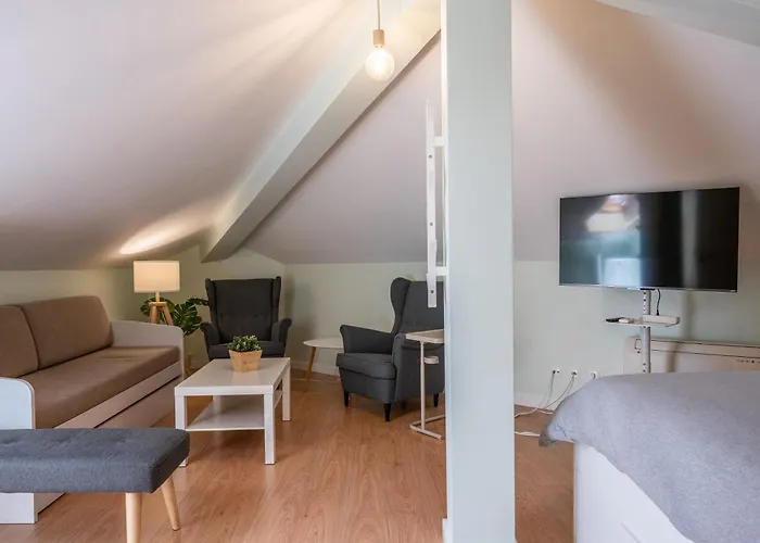 Blue Door Algarve - * Portimao